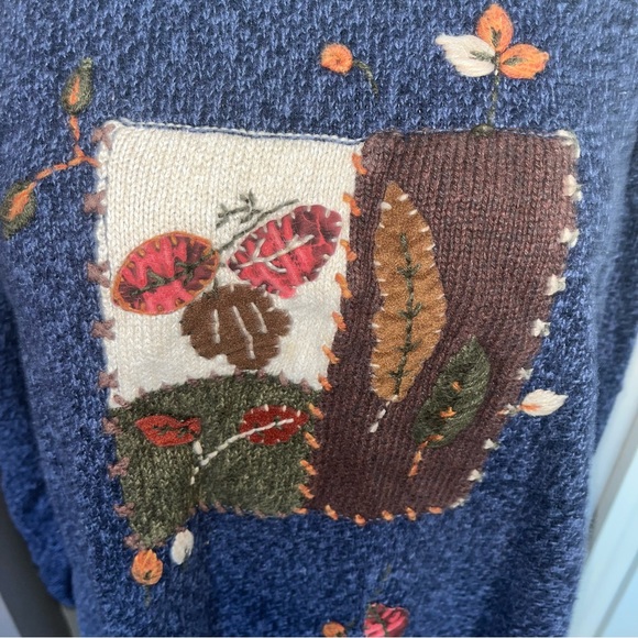 Women’s Navy blue fall sweater size 1X - Picture 15 of 16